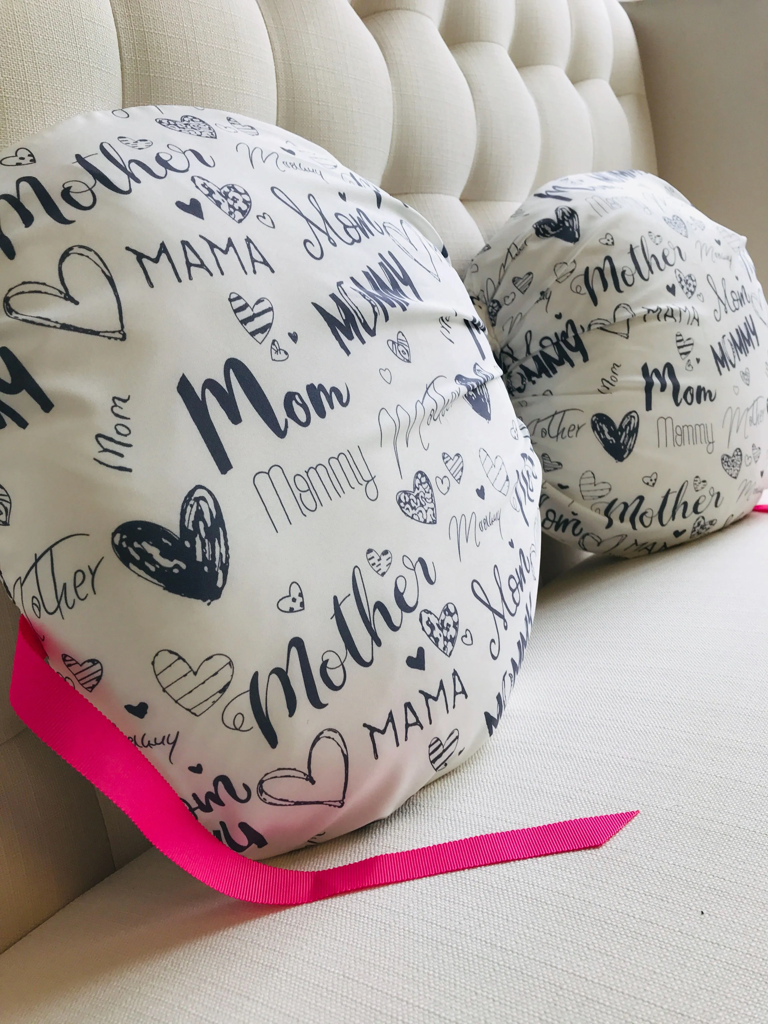 Mama Pregnancy & Breastfeeding Pillow - FINAL SALE