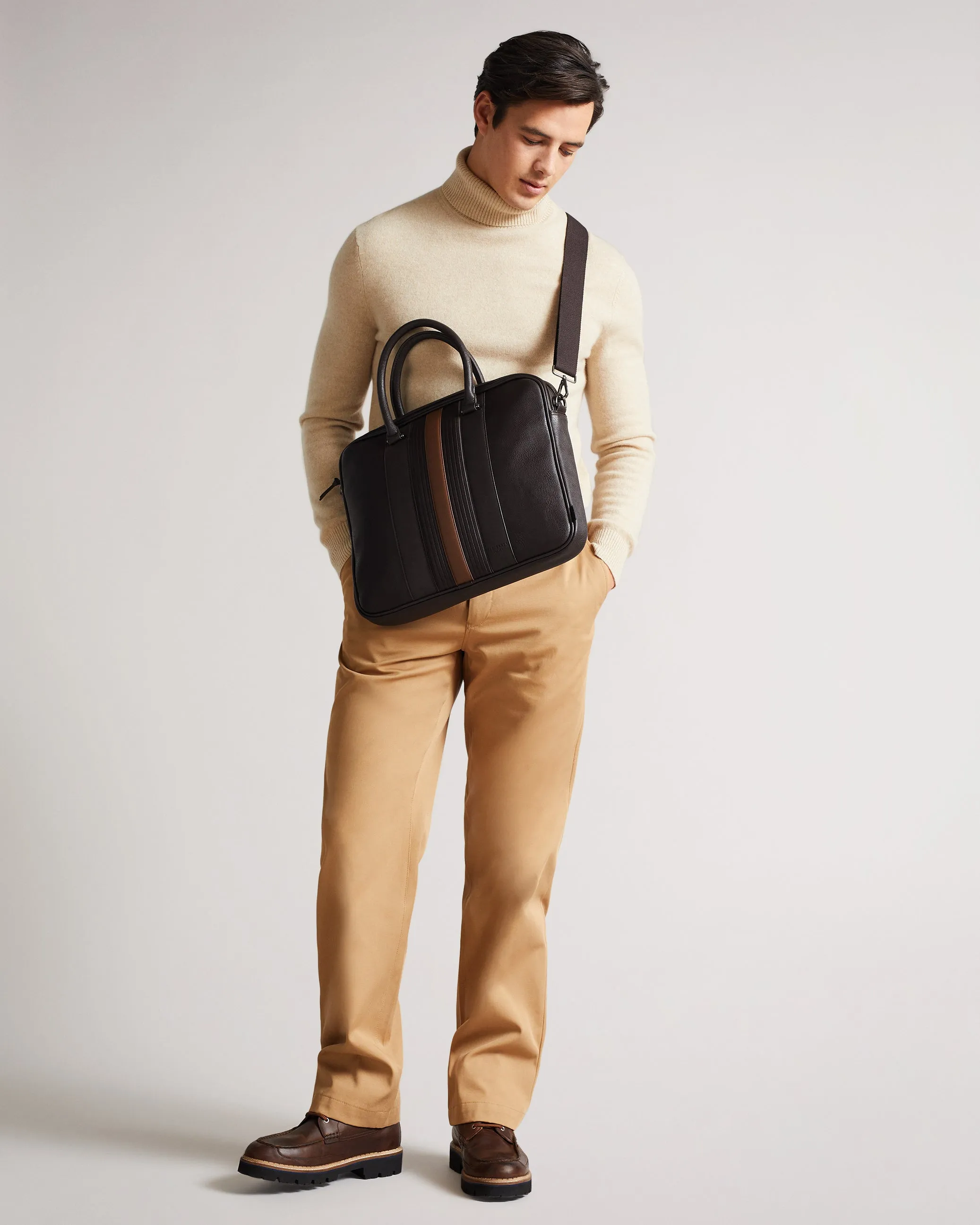 Nevver Striped Pu Document Bag